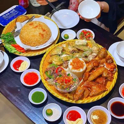 Gà quê quán Quy Nhơn. (Ảnh: Internet)