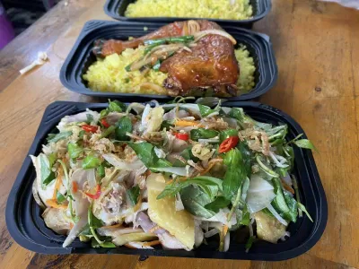 Cơm gà Ngũ vị Quy Nhơn. (Ảnh: Internet)