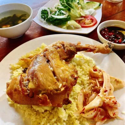 Cơm gà trống Quy Nhơn. (Ảnh: Internet)