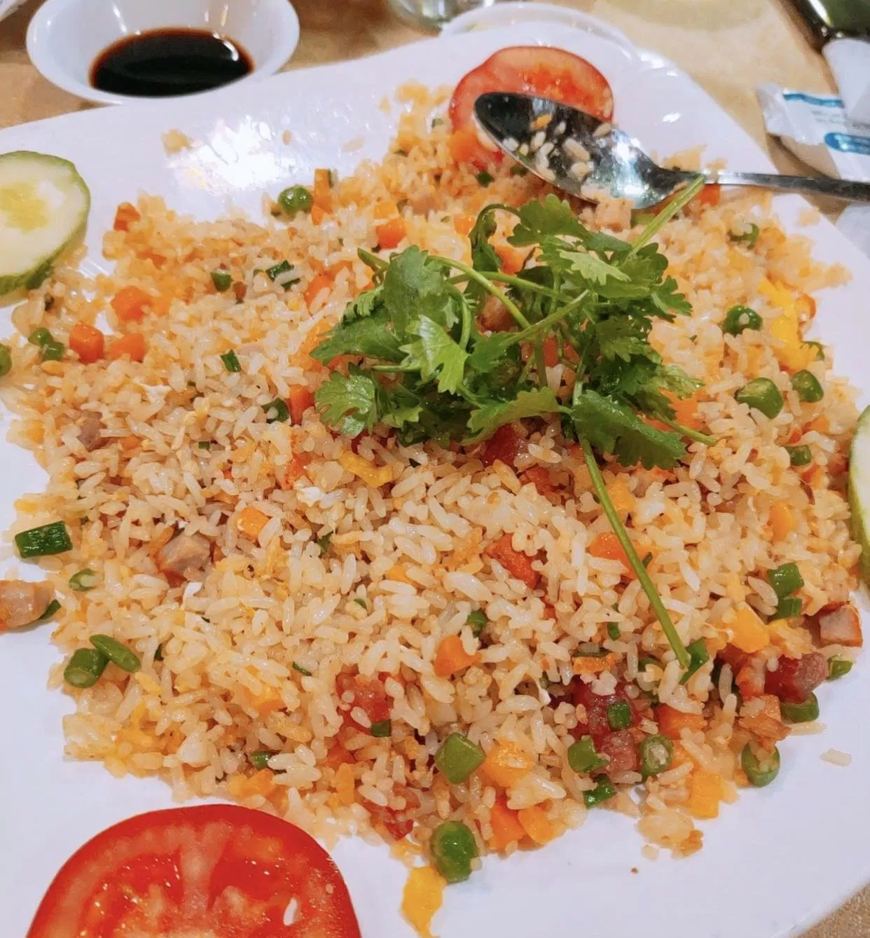 Gợi ý 15 quán cơm ngon Vũng Tàu chắc chắn bạn nên ghé thử một lần cơm chiên hải sản cơm niêu Cơm niêu 55 Vũng Tàu Cơm Niêu Hoa Sữa Cơm Niêu Huế Xưa Cơm Niêu Rau Tập Tàng cơm tấm Cơm Tấm Hậu Don Quijote nhà hàng Nhà Hàng Gà Ngon Nhà Hàng La Sirena nhà hàng vạn chài Nhà Xưa 68 Phú Điền Gia Quán Ăn Lăng Ký quán cơm quán cơm ngon vũng tàu Quán Cơm Phú Vinh Quán Cơm Tấm Ngày Xưa Vũng Tàu Yummy Yummy