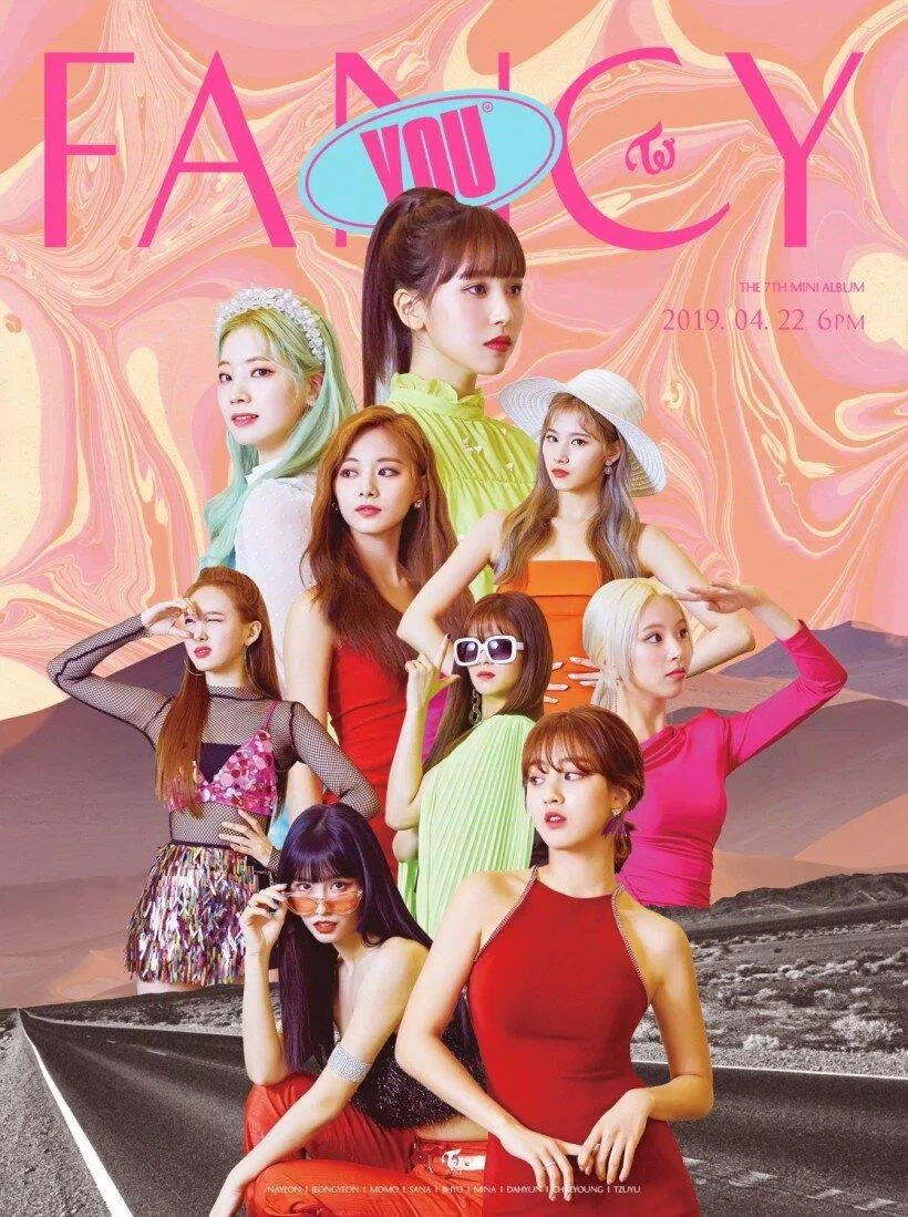 TWICE (Ảnh: Internet)