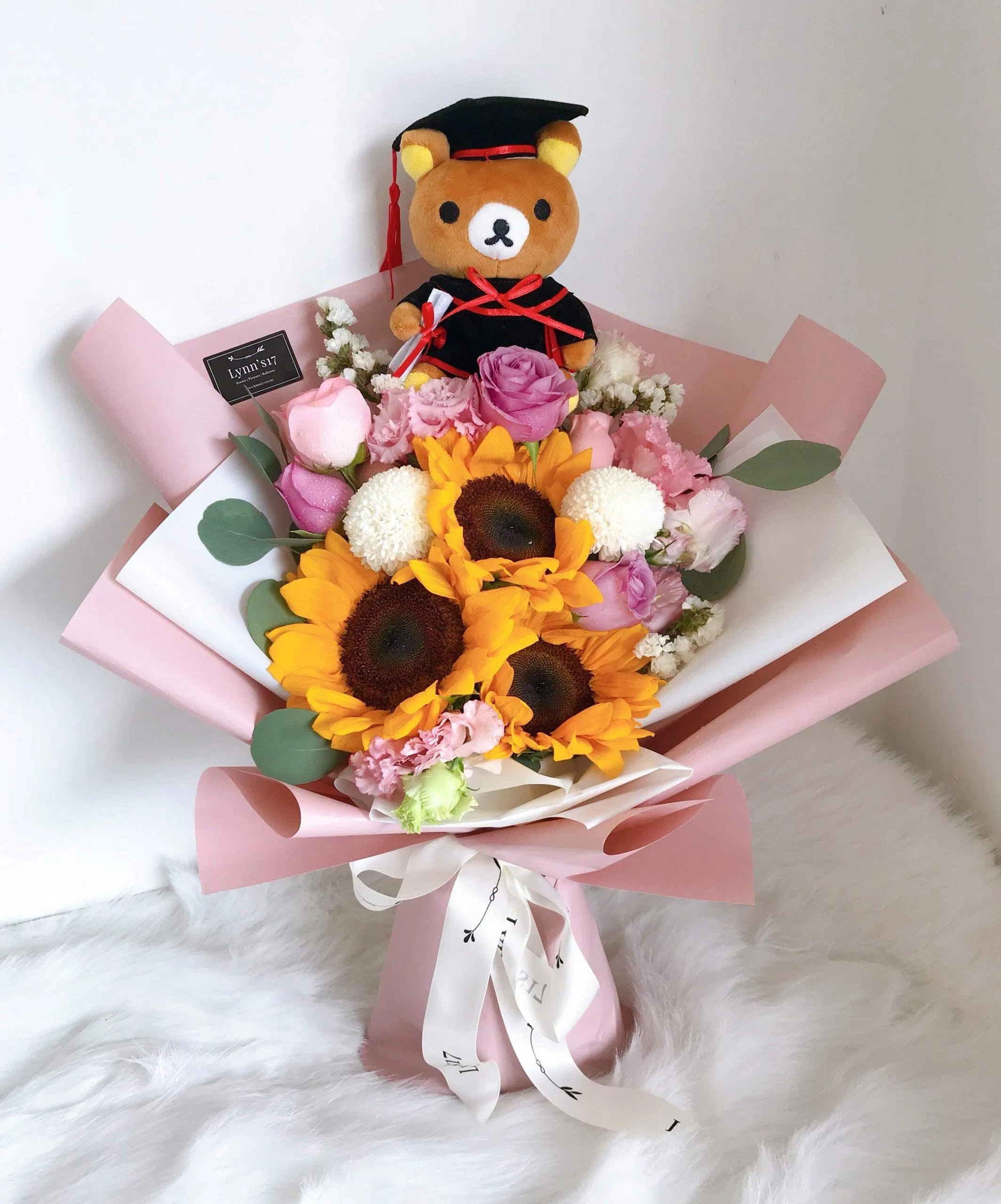 Ý nghĩa các loại hoa tặng tốt nghiệp (Ảnh: Internet)