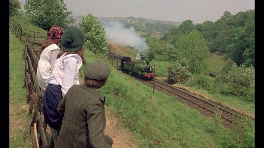 Lũ Trẻ Đường Tàu: Câu Chuyện Về Sự Tử Tế Của Những Đứa Trẻ Nghèo Sẽ Chữa Lành Trái Tim Của Bạn (Nguồn: Internet)