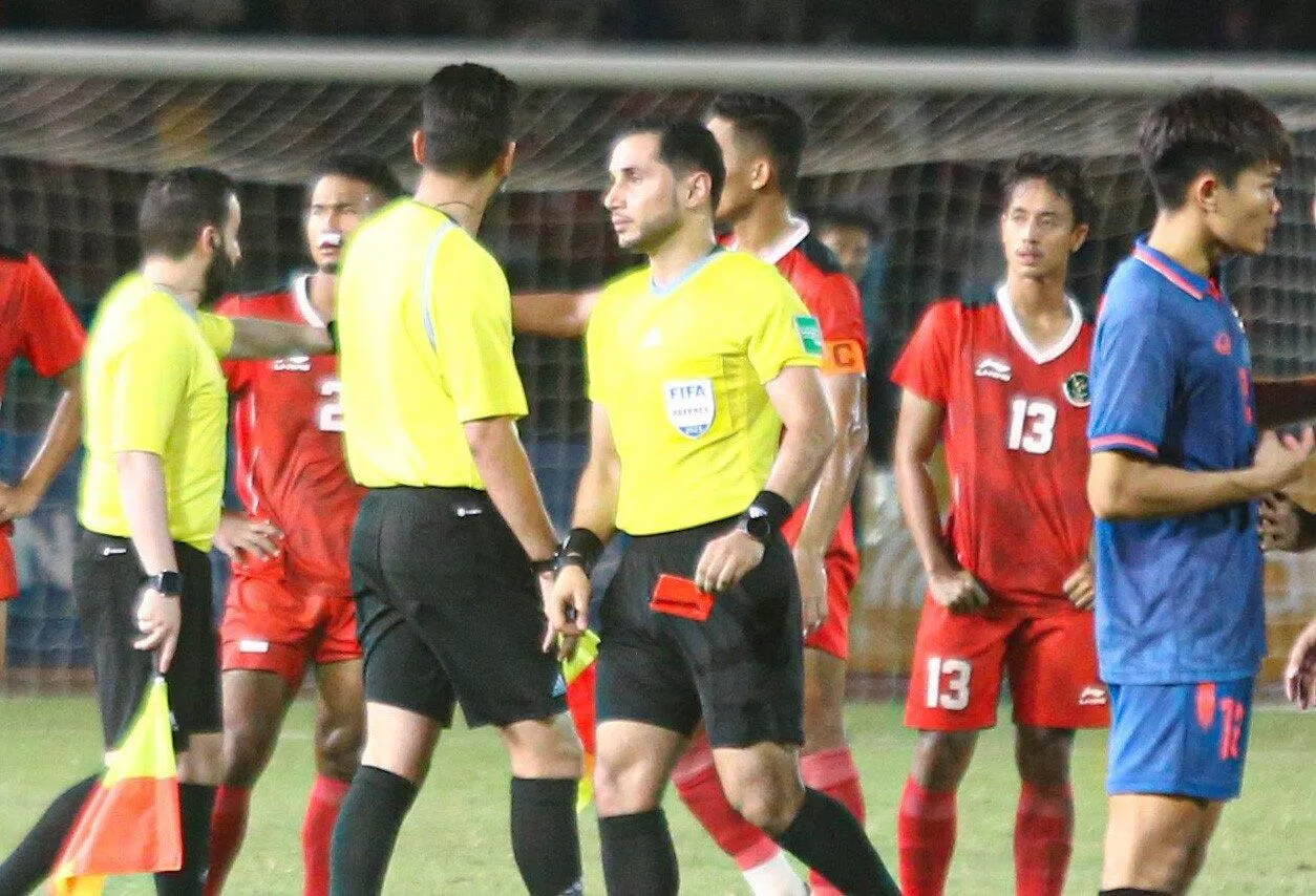 AFC ban hành án phạt nặng cho cầu thủ và BHL cả 2 đội (Ảnh: Internet) AFC ban hành án phạt nặng cho cầu thủ và BHL cả 2 đội (Ảnh: Internet)