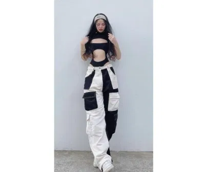 Jumpsuits cut out mix cùng quần túi hộp