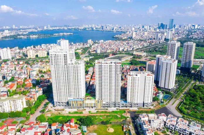 Các dự án được thảo luận nhiều nhất tháng 6/2023 tập trung chủ yếu ở hai trung tâm kinh tế là Hà Nội và TP.Hồ Chí Minh và các khu vực lân cận (Ảnh: Internet) Các dự án được thảo luận nhiều nhất tháng 6/2023 tập trung chủ yếu ở hai trung tâm kinh tế là Hà Nội và TP.Hồ Chí Minh và các khu vực lân cận (Ảnh: Internet)