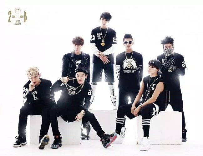BTS thời mới ra mắt công chúng vào năm 2013