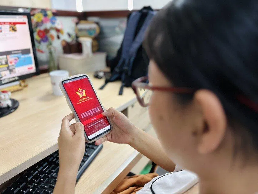 Hướng dẫn khóa tài khoản định danh điện tử VNeID khi bị mất điện thoại (Ảnh: Internet)