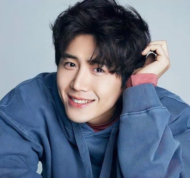 Đại diện nam thần phim Hàn cung Kim Ngưu: Kim Seon-ho (Ảnh: Internet)
