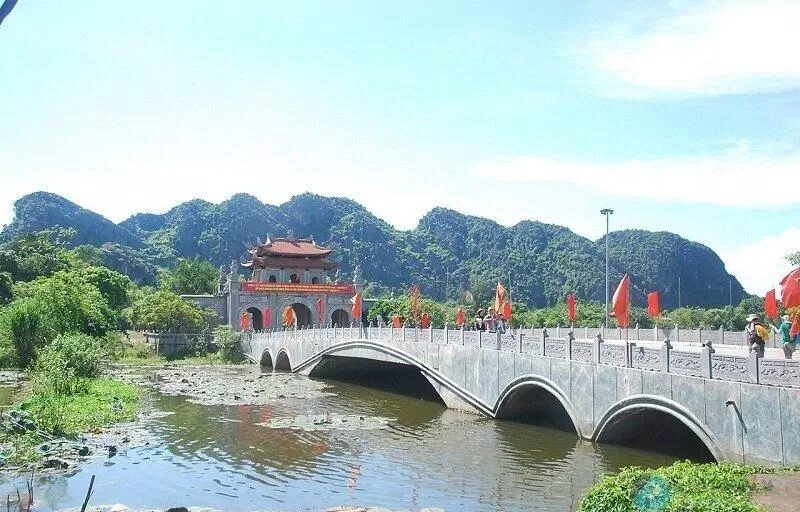 Khu di tích Vua Đinh Tiên Hoàng - Nguồn: Internet Khu di tích Vua Đinh Tiên Hoàng - nguồn: Internet