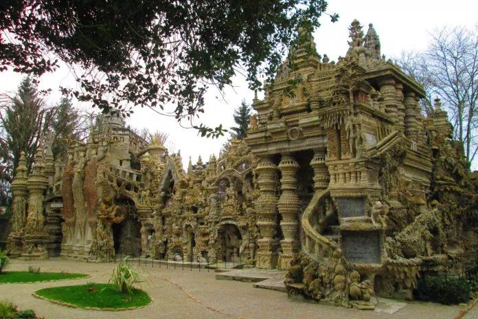 Le Palais Idéal tại Pháp (Ảnh: Internet) Le Palais Idéal tại Pháp (Ảnh: Internet)