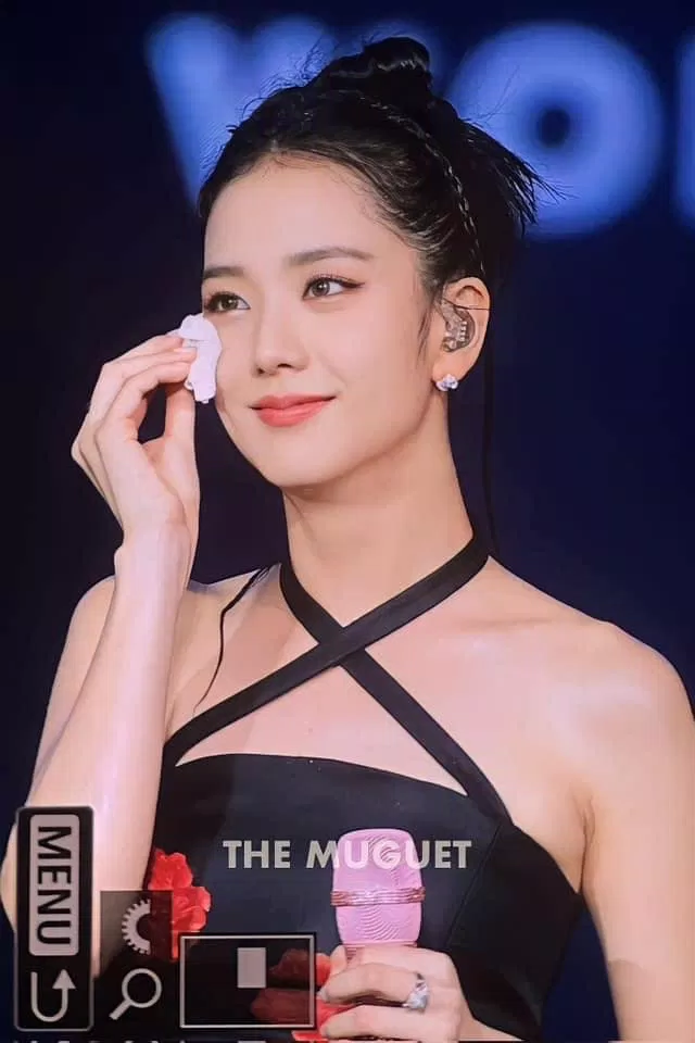 Lời bài hát Flower (Jisoo) tiếng Việt - MinYoung (Ảnh: Internet) Lời bài hát Flower (Jisoo) tiếng Việt - MinYoung (Ảnh: Internet)