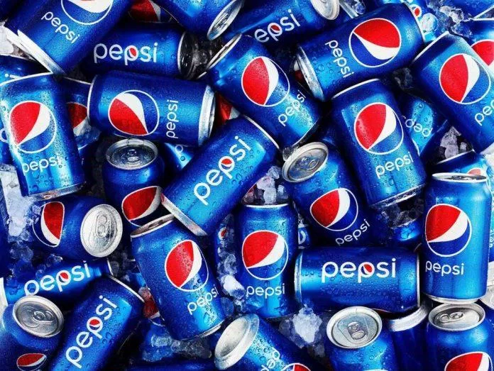 Trong nỗ lực cạnh tranh với Coca-Cola vào những năm 1980s, Pepsi đã sử dụng phương pháp chia phân khúc nhằm tiếp cận tới những khách hàng thực sự yêu thích dòng đồ uống Cola của hãng (Ảnh: Internet) Trong nỗ lực cạnh tranh với Coca-Cola vào những năm 1980s, Pepsi đã sử dụng phương pháp chia phân khúc nhằm tiếp cận tới những khách hàng thực sự yêu thích dòng đồ uống Cola của hãng (Ảnh: Internet)