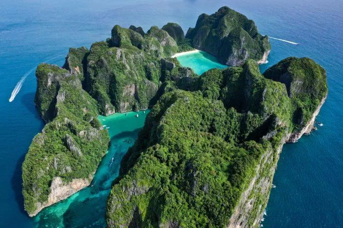 Phi Phi Islands - nguồn: Internet Phi Phi Islands - nguồn: Internet