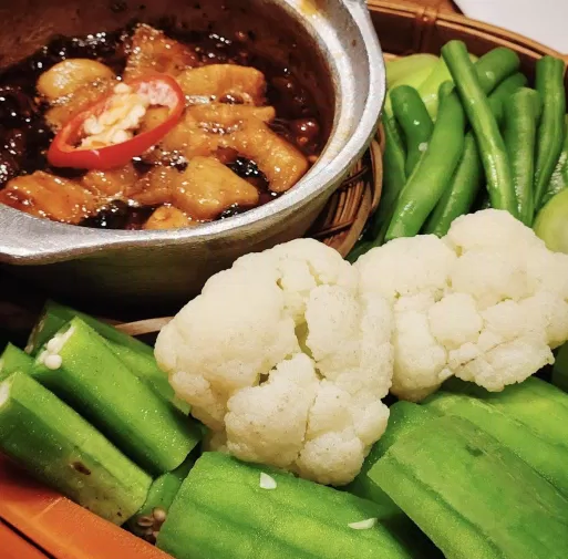 Cơm Gà Hồng Xương. (Nguồn ảnh: Internet)