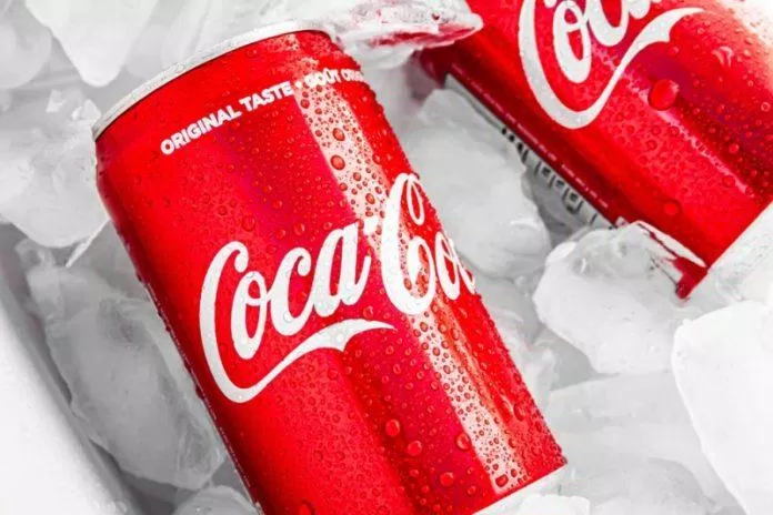 Walmart nói rằng thương hiệu sẽ bán gói 12 lon Coca Cola chỉ với giá 3 USD (Ảnh: Internet)