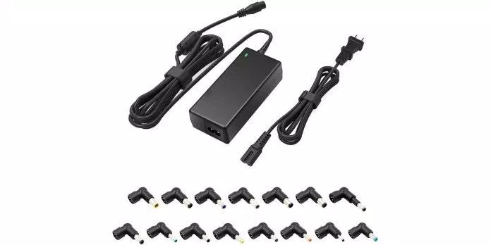 Bộ sạc adapter đa năng (Ảnh: Internet) Bộ sạc adapter đa năng (Ảnh: Internet)