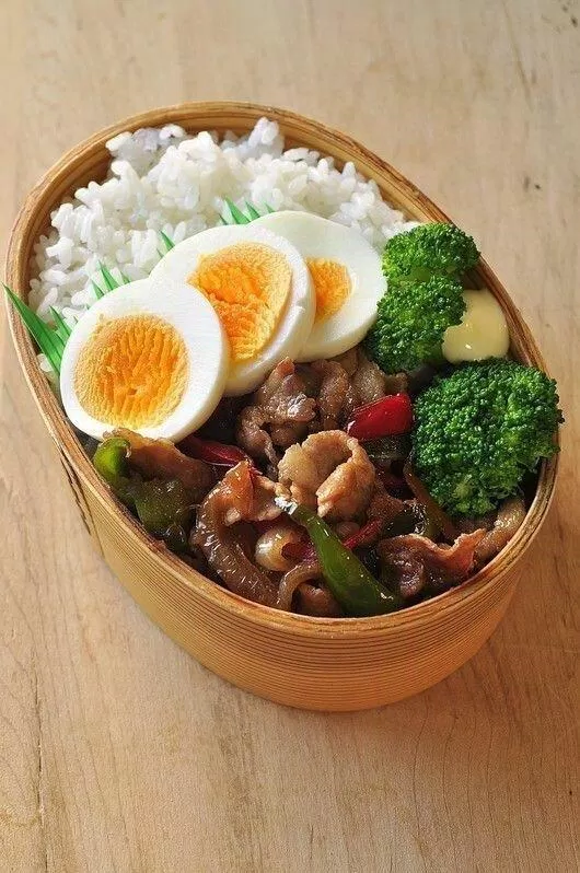 Thực đơn "Bento tình yêu" ngon - bổ - rẻ (Ảnh: Pinterest)