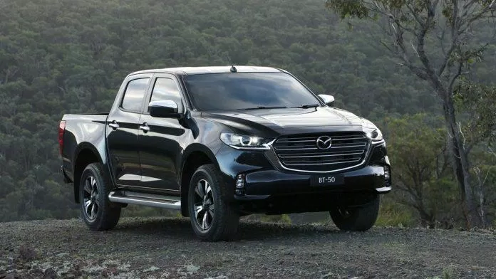 Mazda BT-50 2023: Giá xe lăn bánh & đánh giá thông số (Ảnh: Internet) Mazda BT-50 2023: Giá xe lăn bánh & đánh giá thông số (Ảnh: Internet)