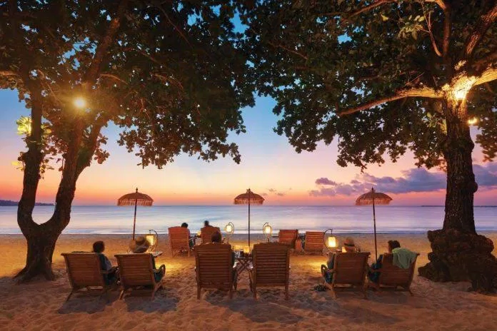 Bãi biển Jimbaran Bali Indonesia - Nguồn: Internet Bãi biển Jimbaran Bali Indonesia - Nguồn: Internet