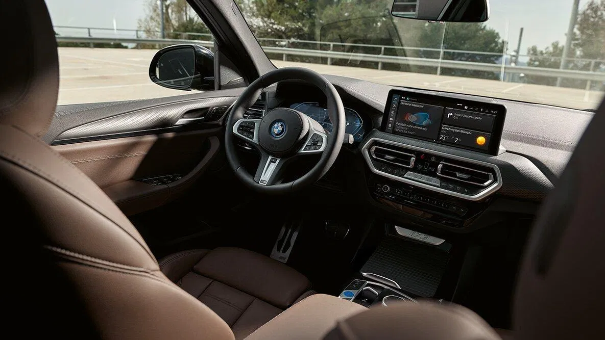 Đánh giá dòng xe BMW iX3 2023: Giá lăn bánh, thông số kỹ thuật, ưu và nhược điểm (Ảnh: Internet) Đánh giá dòng xe BMW iX3 2023: Giá lăn bánh, thông số kỹ thuật, ưu và nhược điểm (Ảnh: Internet)