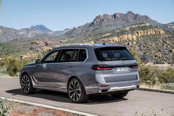 BMW X7 2023: Đánh giá xe, ưu nhược điểm (Ảnh: Internet) BMW X7 2023: Đánh giá xe, ưu nhược điểm (Ảnh: Internet)