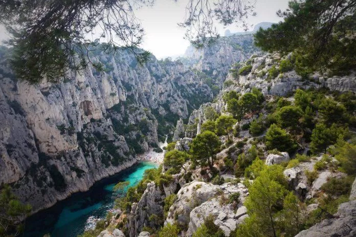 Calanques de Cassis - nguồn: Internet Calanques de Cassis - nguồn: Internet