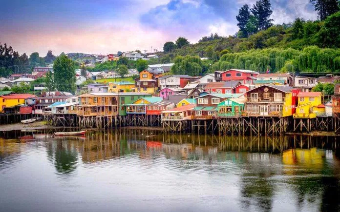 Chiloé Island - nguồn: Internet Chiloé Island - nguồn: Internet