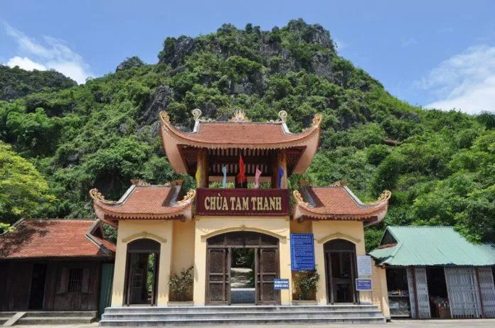 Chùa Tam Thanh (Nguồn: Internet) Chùa Tam Thanh (Nguồn: Internet)