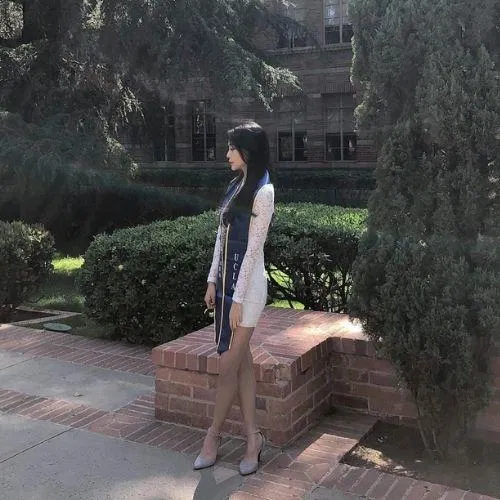 Nữ quản lý tốt nghiệp tại UCLA (Nguồn: Internet)