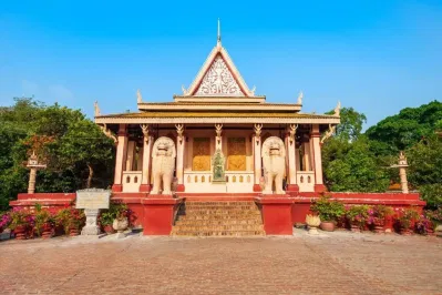Đền Wat Phnom - nguồn: Internet Đền Wat Phnom - nguồn: Internet