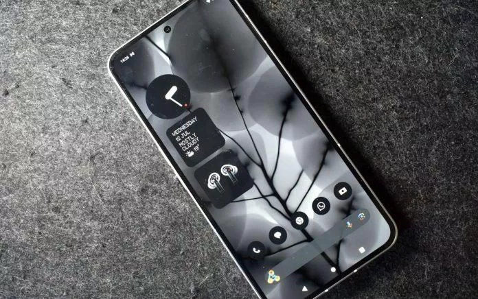 Màn hình của Nothing Phone 2 được nâng cấp (Ảnh: Internet) Màn hình của Nothing Phone 2 được nâng cấp (Ảnh: Internet)