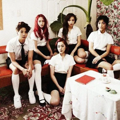 f(x) (Ảnh: Internet)