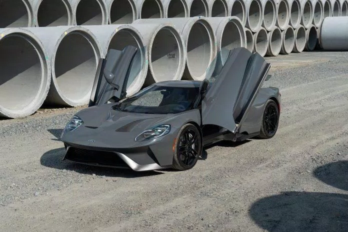Ford GT thứ ba chính thức về Việt Nam (Ảnh: Internet) Ford GT thứ ba chính thức về Việt Nam (Ảnh: Internet)
