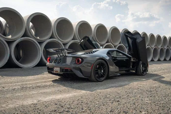 Ford GT thứ ba chính thức về Việt Nam (Ảnh: Internet) Ford GT thứ ba chính thức về Việt Nam (Ảnh: Internet)