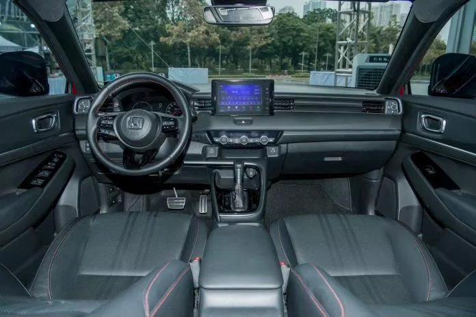 Đánh giá Honda HR-V 2023: Giá, khuyến mãi, nội ngoại thất (Ảnh: Internet) Đánh giá Honda HR-V 2023: Giá, khuyến mãi, nội ngoại thất (Ảnh: Internet)