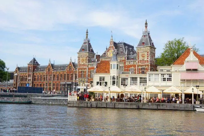 Khu phố cổ Dam Square - nguồn: Internet Khu phố cổ Dam Square - nguồn: Internet
