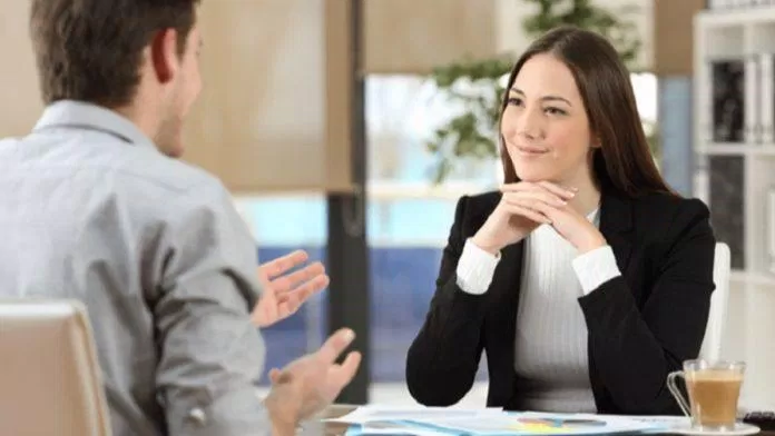 Lắng nghe tích cực giúp bạn tập trung hơn (Ảnh: Internet) Lắng nghe tích cực giúp bạn tập trung hơn (Ảnh: Internet)
