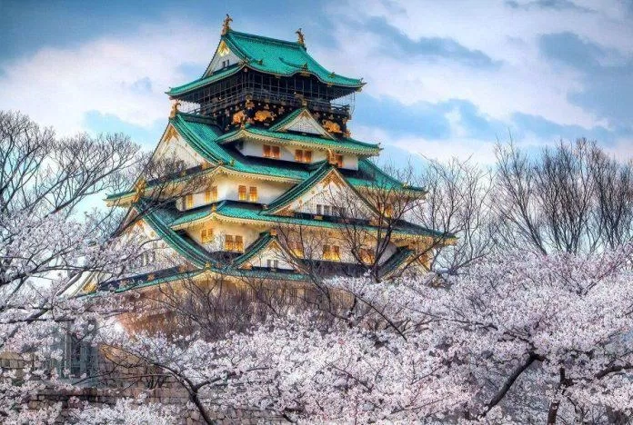 Lâu đài Osaka - nguồn: Internet Lâu đài Osaka - nguồn: Internet