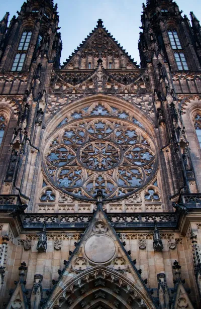 Lâu đài Praha với kiến trúc đặc trưng của châu Âu – Nguồn: Internet Lâu đài Praha với kiến trúc đặc trưng của châu Âu – Nguồn: Internet