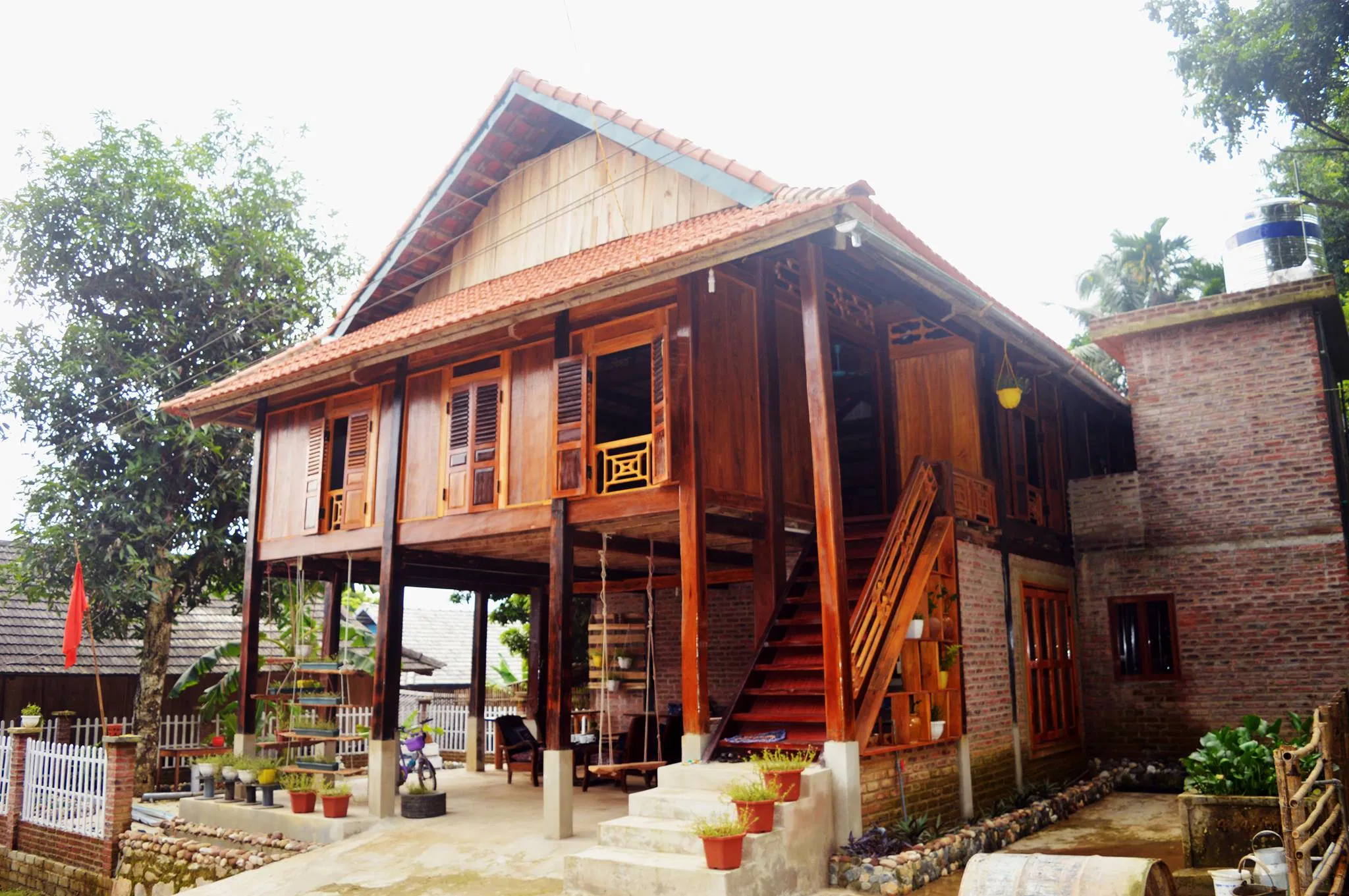 Khám phá Mai Châu - Hòa Bình với những địa điểm du lịch ấn tượng Bản Lác cột cờ Mai Châu Du lịch du lịch Mai Châu đèo Thung Khe địa điểm địa điểm du lịch địa điểm du lịch Mai Châu Hòa Bình làng bích họa Hải Sơn lim s house Mai Châu mai châu countryside homestay mai châu dream homestay mai châu hòa bình puluong homestay quân hằng homestay thung lũng Ba Khan