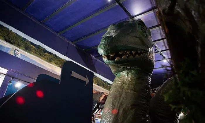 Cận cảnh mô hình phần đầu của quái vật Nessie (Ảnh: Internet)
