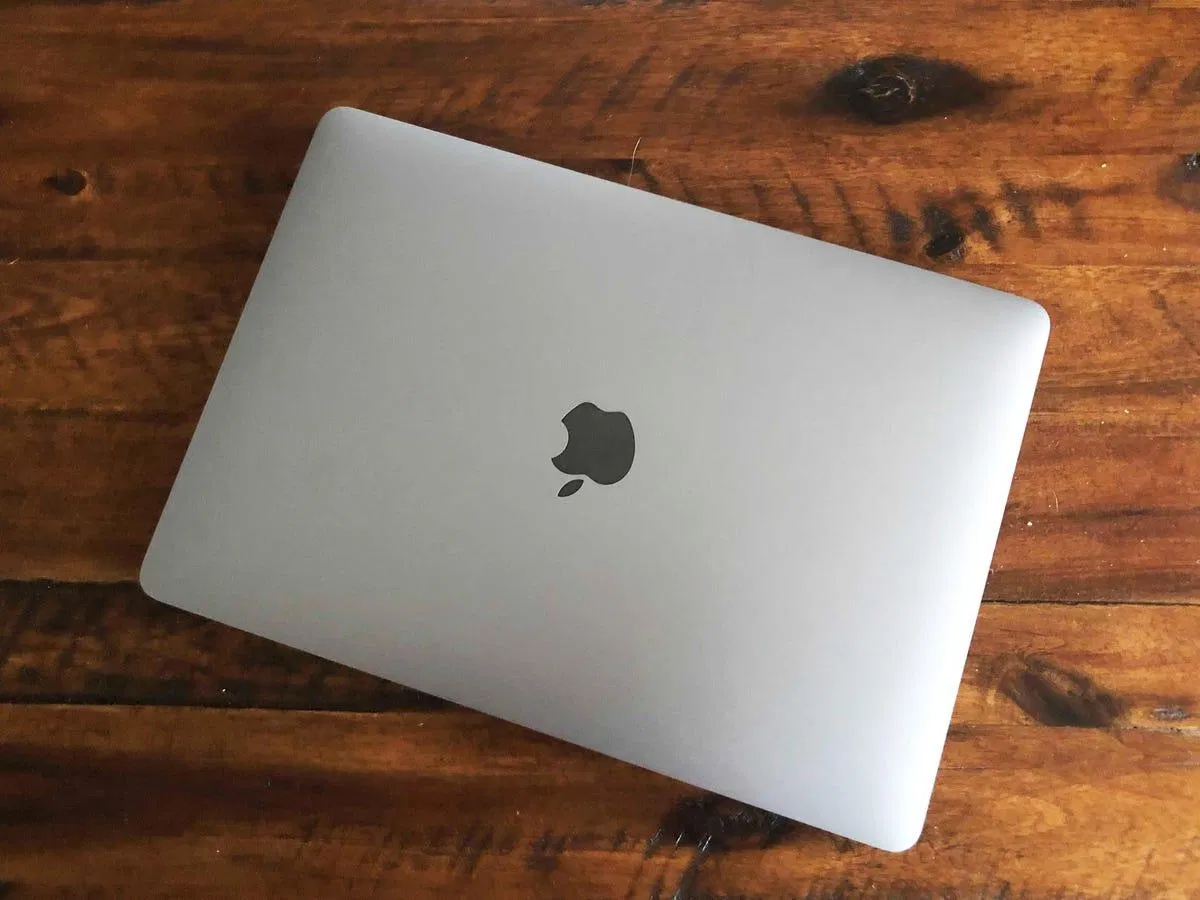 MacBook giữ được giá cao sau nhiều năm sử dụng (Ảnh: Internet) MacBook giữ được giá cao sau nhiều năm sử dụng (Ảnh: Internet)
