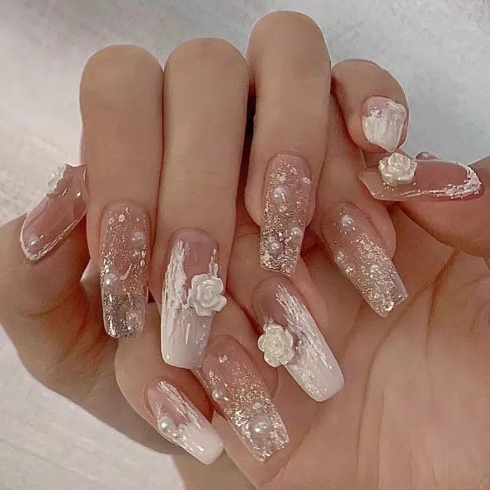 Mẫu nail cô dâu sang trọng nhất (Ảnh: Internet)