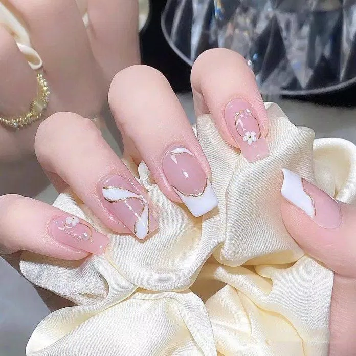 Mẫu nail cô dâu đẹp hot trend nhất 2023 (Ảnh: Internet)