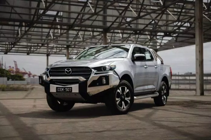 Mazda BT-50 2023: Giá xe lăn bánh & đánh giá thông số (Ảnh: Internet) Mazda BT-50 2023: Giá xe lăn bánh & đánh giá thông số (Ảnh: Internet)