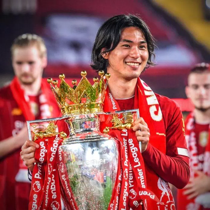 Minamino đã giành nhiều danh hiệu với Liverpool, trong đó có cả chức vô địch Ngoại Hạng Anh danh giá (nguồn ảnh: Internet) Minamino đã giành nhiều danh hiệu với Liverpool, trong đó có cả chức vô địch Ngoại Hạng Anh danh giá (nguồn ảnh: Internet)