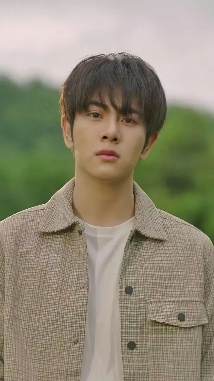 Mix nổi tiềng nhờ làm gương mặt đại diện Cute Boys tại Đại học Chulakorng ( ảnh: internet).
