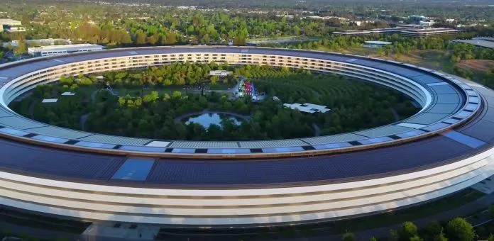 Nhà máy sản xuất iPhone của Apple đang không ngừng cho ra những sản phẩm mới (Nguồn: Internet) Nhà máy sản xuất iPhone của Apple đang không ngừng cho ra những sản phẩm mới (Nguồn: Internet)
