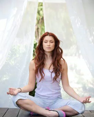 Yoga giúp bạn thư giãn và bình tĩnh . (Nguồn: Internet)
